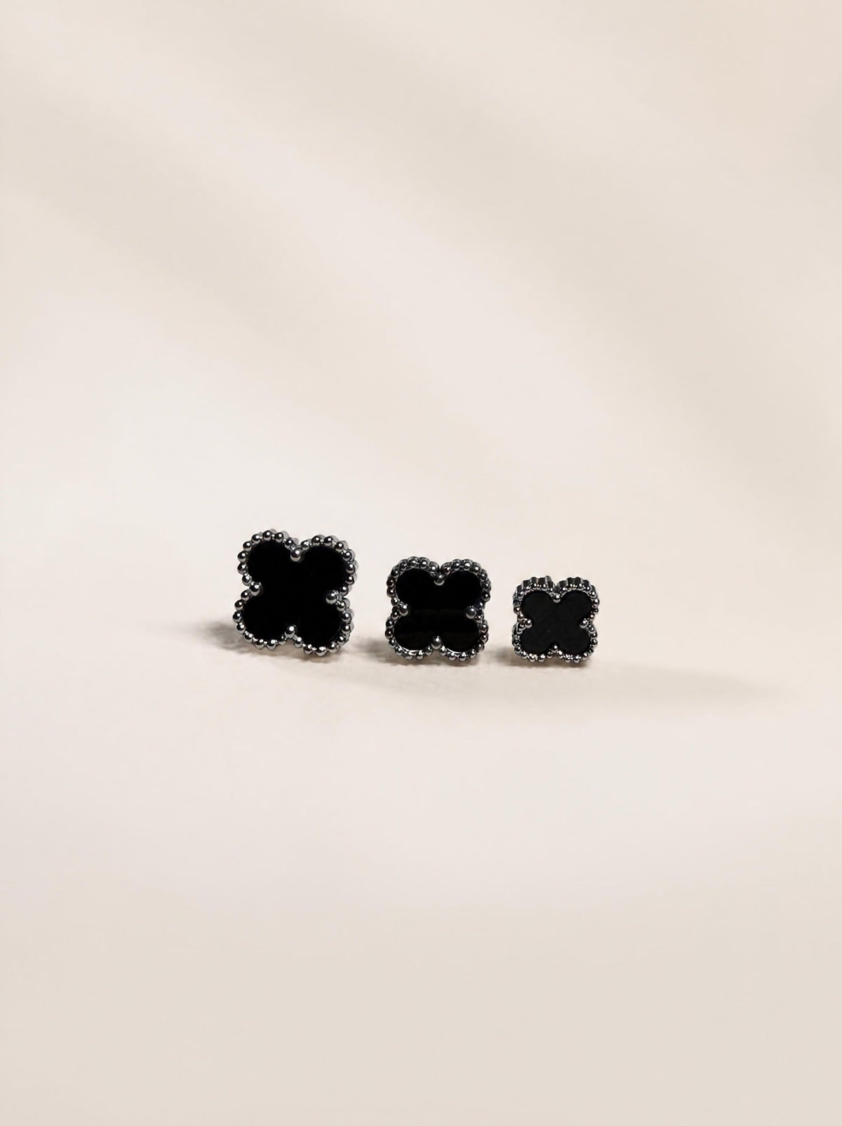 Set de Boucles d'Oreilles Puces Trèfle Porte-Bonheur (3 pièces)